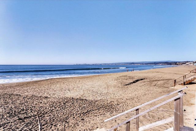 619 Beach Drive, Aptos, CA 95003