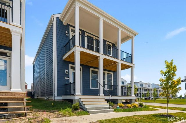 4220 Marais Temps Clair Drive, St Charles, MO 63301