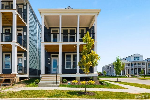 4220 Marais Temps Clair Drive, St Charles, MO 63301
