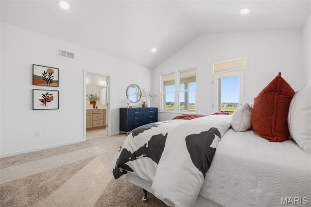 4220 Marais Temps Clair Drive, St Charles, MO 63301