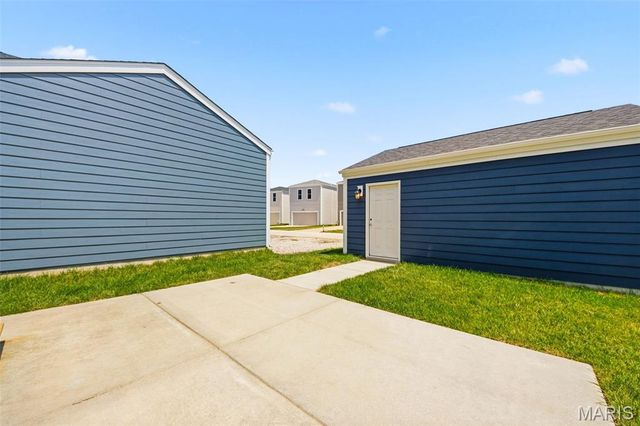 4220 Marais Temps Clair Drive, St Charles, MO 63301