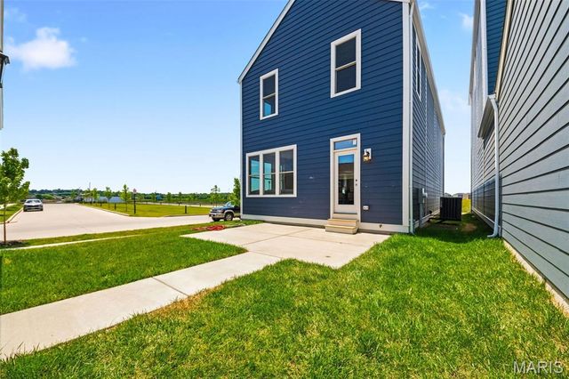 4220 Marais Temps Clair Drive, St Charles, MO 63301