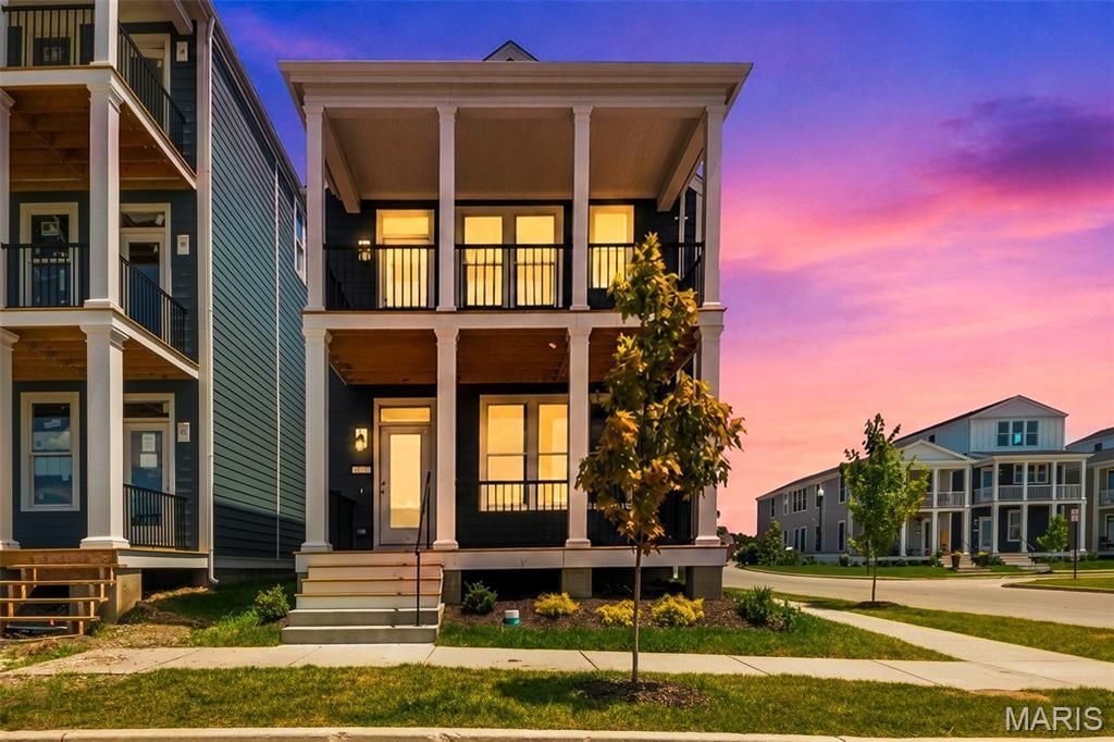 4220 Marais Temps Clair Drive, St Charles, MO 63301