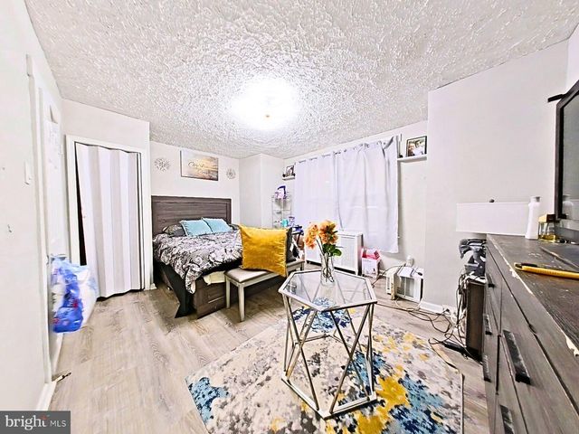 5226 AKRON ST, Philadelphia, PA 19124