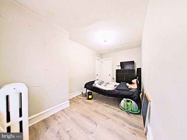 5226 AKRON ST, Philadelphia, PA 19124