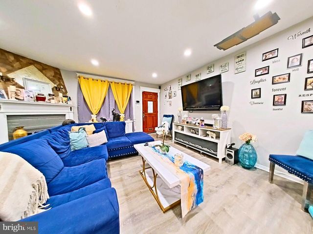 5226 AKRON ST, Philadelphia, PA 19124