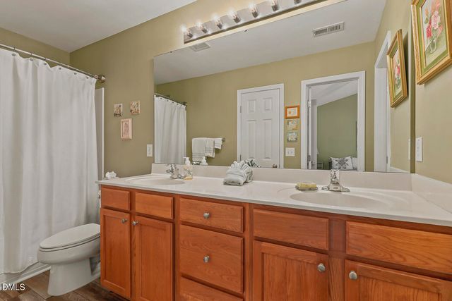 228 Harbor Haven Drive, Apex, NC 27502