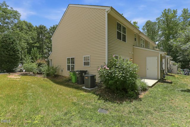 228 Harbor Haven Drive, Apex, NC 27502