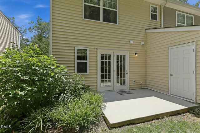 228 Harbor Haven Drive, Apex, NC 27502