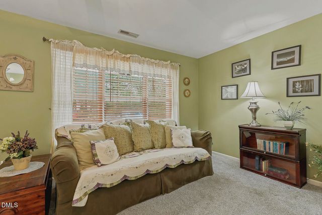 228 Harbor Haven Drive, Apex, NC 27502