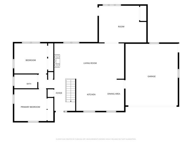 507 N J Street, Indianola, IA 50125