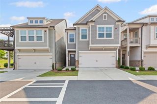 323 Hayden Circle Circle, Woodstock, GA 30189