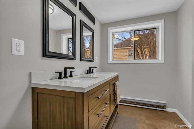 178 Ashland Street, Detroit, MI 48215