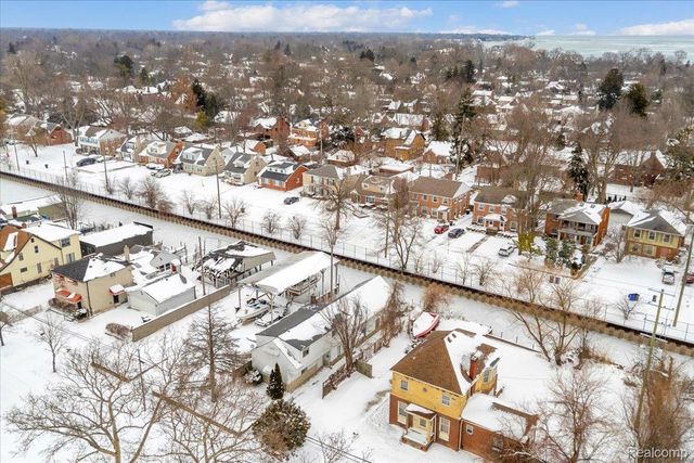 178 Ashland Street, Detroit, MI 48215