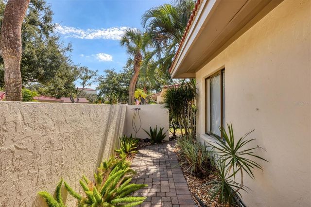 6412 SUN EAGLE LANE, Bradenton, FL 34210