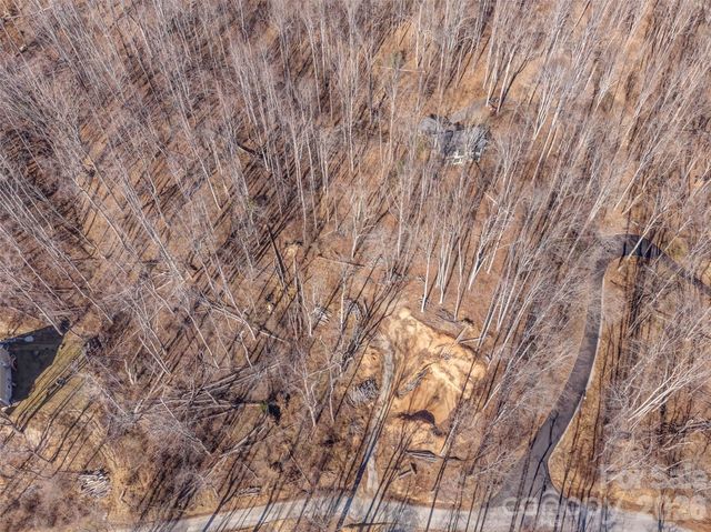 6 Pioneer Lane, Fletcher, NC 28732