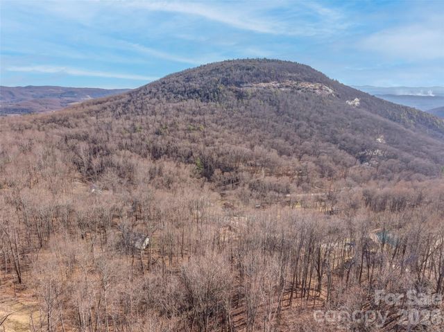 6 Pioneer Lane, Fletcher, NC 28732