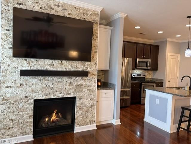 520 Abelia WAY, Chesapeake, VA 23322