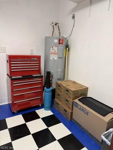 520 Abelia WAY, Chesapeake, VA 23322