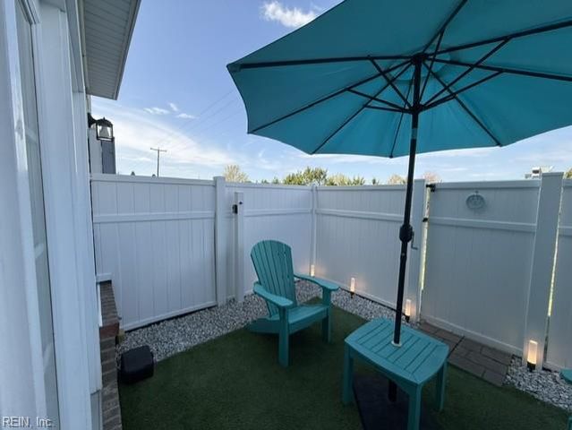 520 Abelia WAY, Chesapeake, VA 23322