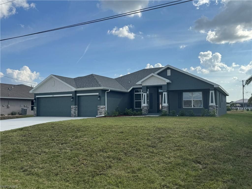 Image 2 of property listing at 3304 NW 6th TER, Cape Coral, FL 33993