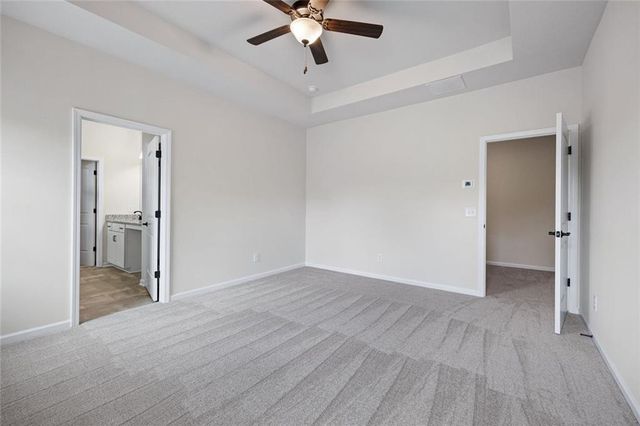 622 Summerfield Lane, Cartersville, GA 30120