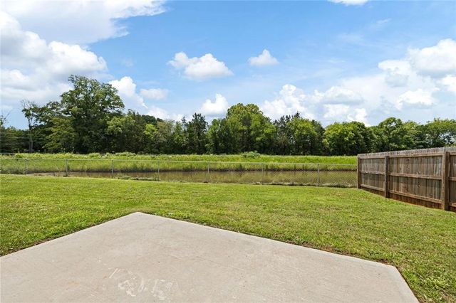 622 Summerfield Lane, Cartersville, GA 30120