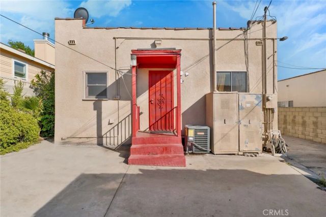 637 E Fairmount Road, Burbank, CA 91501