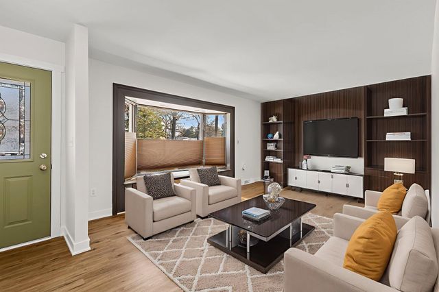 12180 N 350 W, Wheatfield, IN 46392