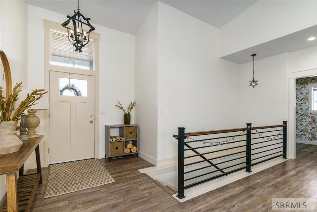 Image 4 of property listing at 5272 Canterbury Street, Chubbuck, ID 83202