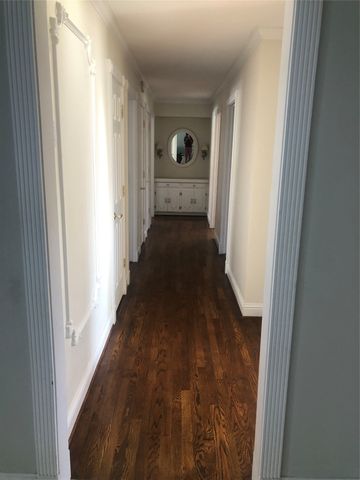 11333 Strait Lane, Dallas, TX 75229