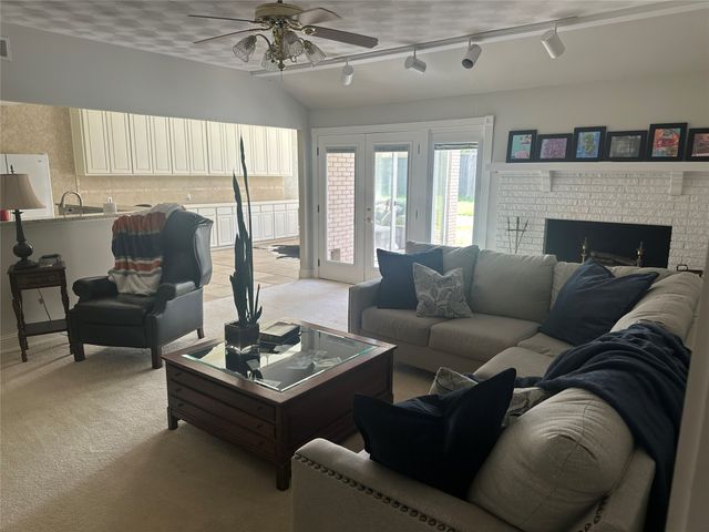 11333 Strait Lane, Dallas, TX 75229