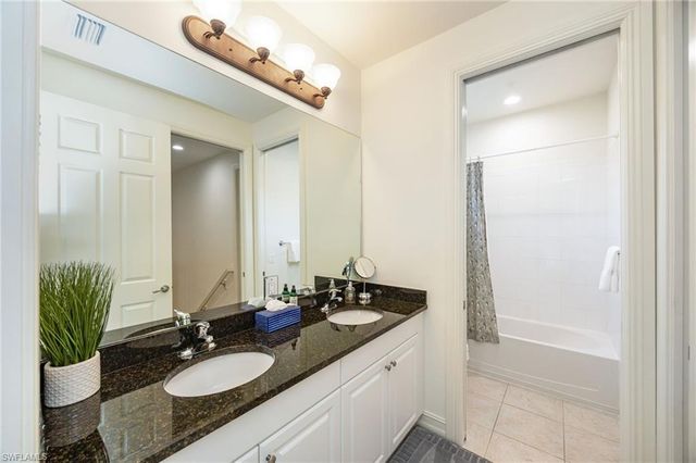9128 Delano ST 89-2, Naples, FL 34113