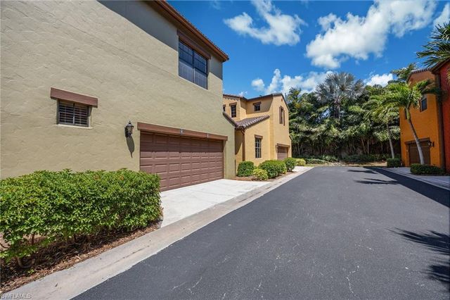 9128 Delano ST 89-2, Naples, FL 34113