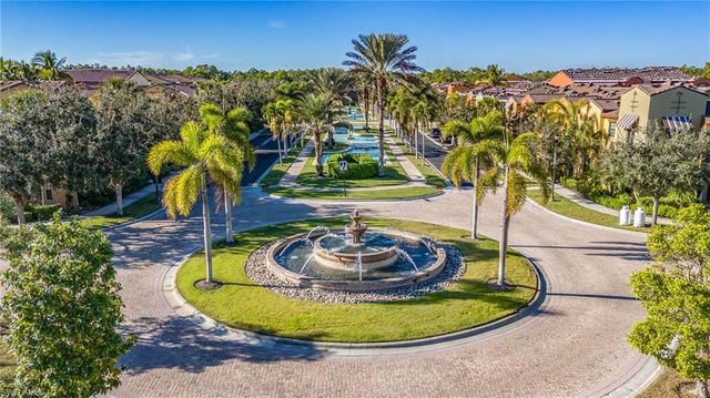 9128 Delano ST 89-2, Naples, FL 34113