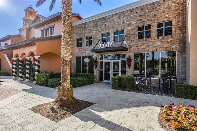 9128 Delano ST 89-2, Naples, FL 34113