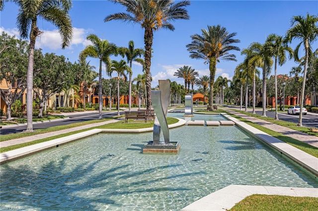 9128 Delano ST 89-2, Naples, FL 34113