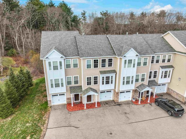 28 Acadia Lane, Exeter, NH 03833