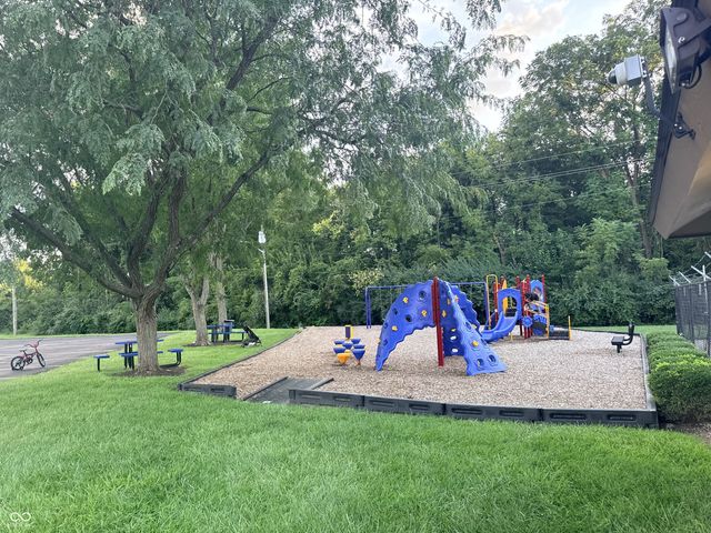 7106 Tarragon Court, Indianapolis, IN 46237