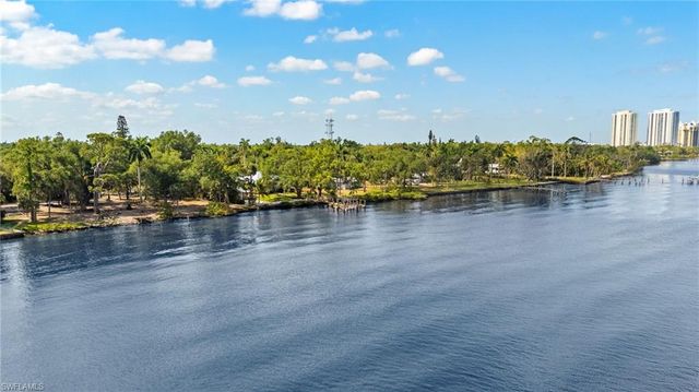 3541-3543 E Riverside DR, Fort Myers, FL 33916