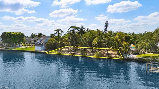 3541-3543 E Riverside DR, Fort Myers, FL 33916