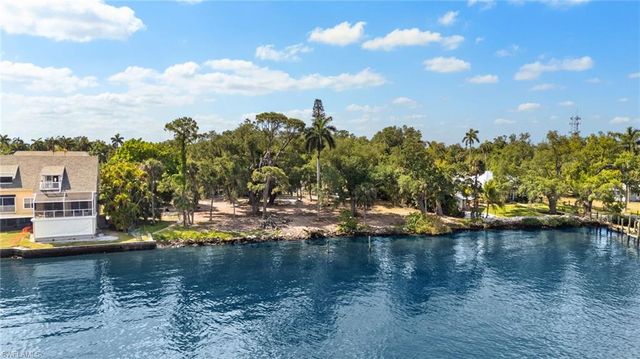 3541-3543 E Riverside DR, Fort Myers, FL 33916