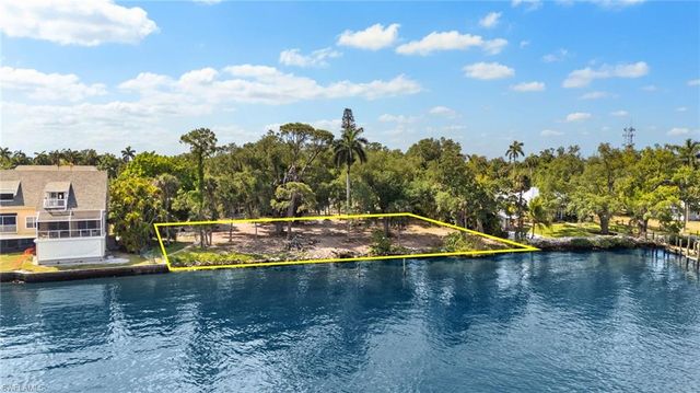 3541-3543 E Riverside DR, Fort Myers, FL 33916