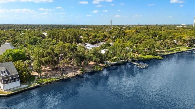 3541-3543 E Riverside DR, Fort Myers, FL 33916