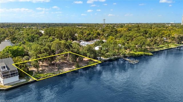 3541-3543 E Riverside DR, Fort Myers, FL 33916