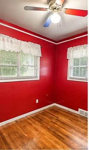 18317 Dalby, Redford, MI 48240