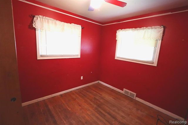 18317 Dalby, Redford, MI 48240