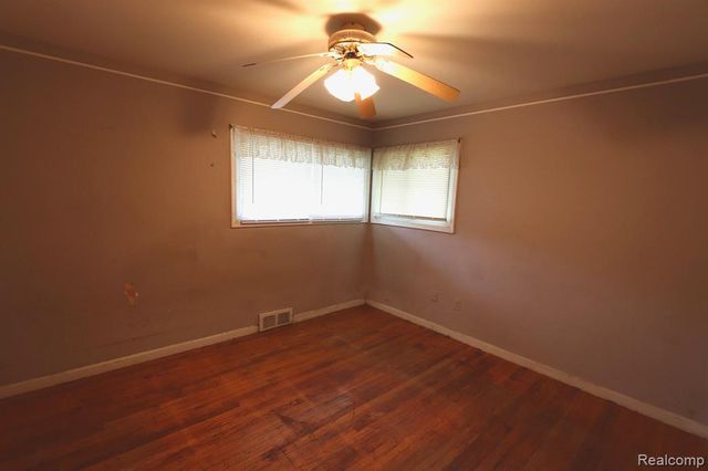 18317 Dalby, Redford, MI 48240
