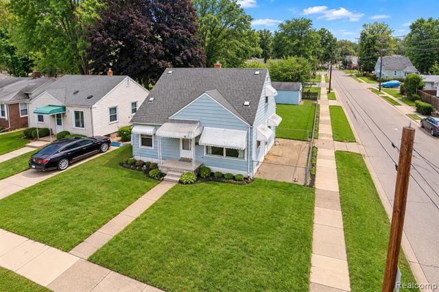 18317 Dalby, Redford, MI 48240