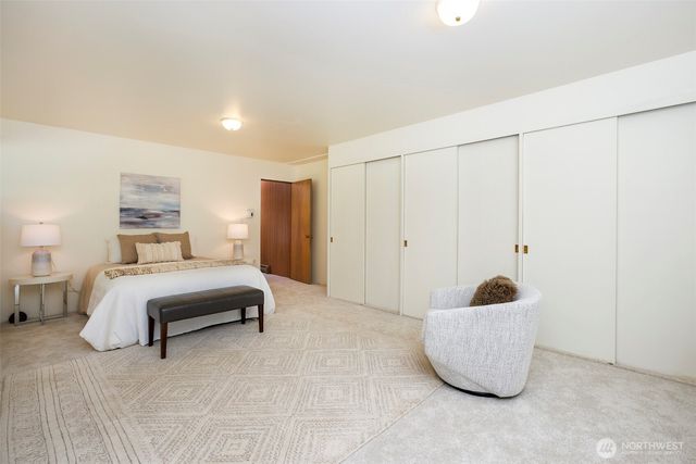 900 NW 134th Street, Seattle, WA 98177